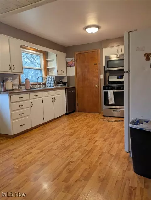 9581 Colton Rd, Windham, OH 44288 photo 7