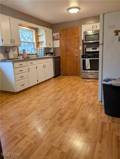 9581 Colton Rd, Windham, OH 44288 photo 8