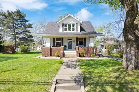 709 17th St SW, Massillon, OH 44647