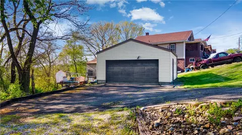 Exterior - 268 Beech Rd, Weirton, WV 26062 photo 8 of 9