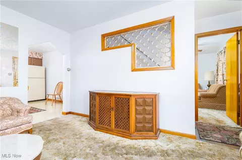 Living - 268 Beech Rd, Weirton, WV 26062 photo 4 of 5