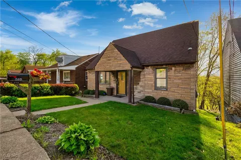 Exterior - 268 Beech Rd, Weirton, WV 26062 photo 4 of 9