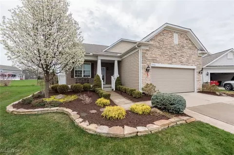 37924 Pilgrim Ct, North Ridgeville, OH 44039