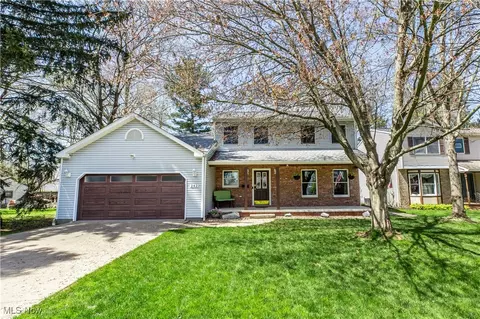 242 Western St, Ravenna, OH 44266