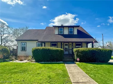 2101 Robbins Ave, Niles, OH 44446