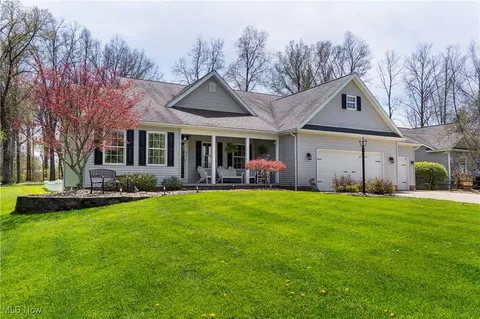 1246 Ohltown Mcdonald Rd, Mineral Ridge, OH 44440