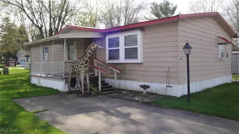 46 Navajo, Creston, OH 44217