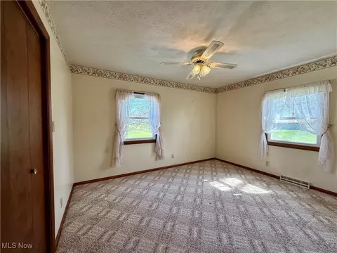 Bedroom - 41 Wood Rd SE, Carrollton, OH 44615 photo 4 of 4