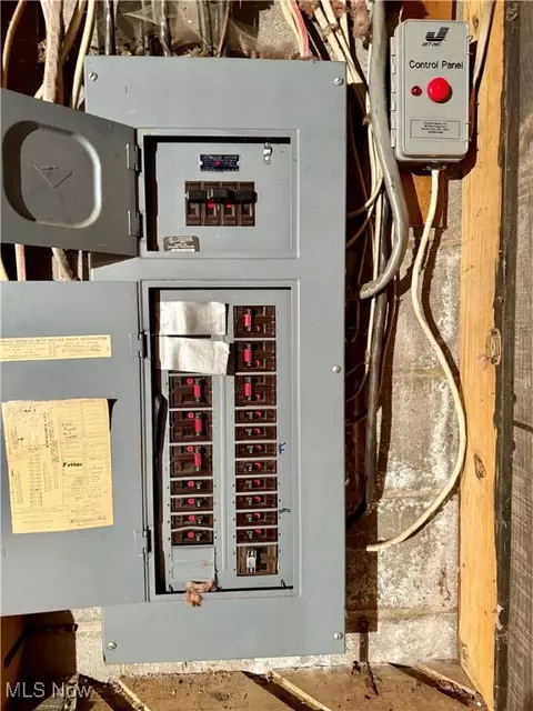Other - 41 Wood Rd SE, Carrollton, OH 44615 photo 10 of 14