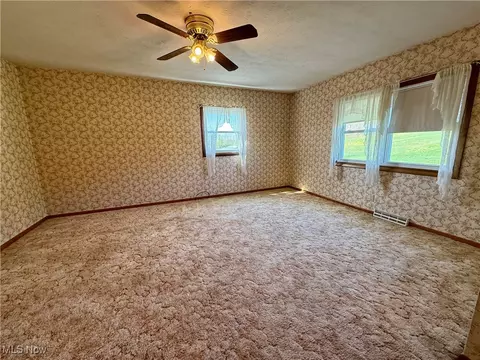 Bedroom - 41 Wood Rd SE, Carrollton, OH 44615 photo 1 of 4