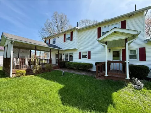 Exterior - 41 Wood Rd SE, Carrollton, OH 44615 photo 5 of 16