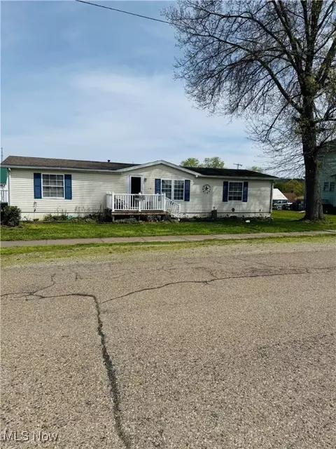 158 Main, Philo, OH 43771