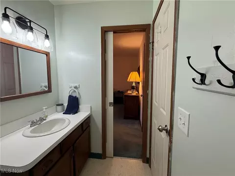 Bath - 6694 Dave Dr, Madison, OH 44057 photo 2 of 2