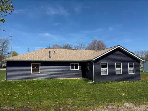 Exterior - 6694 Dave Dr, Madison, OH 44057 photo 2 of 3