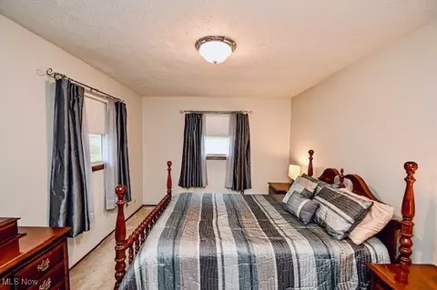 6945 Northview Ave NE, Canton, OH 44721 photo 23