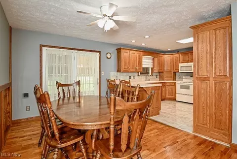 6945 Northview Ave NE, Canton, OH 44721 photo 12