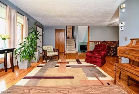 6945 Northview Ave NE, Canton, OH 44721 photo 11
