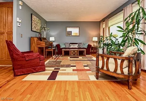 6945 Northview Ave NE, Canton, OH 44721 photo 8