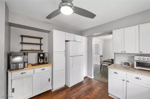 Kitchen - 35085 Bainbridge Rd, Solon, OH 44139 photo 2 of 6