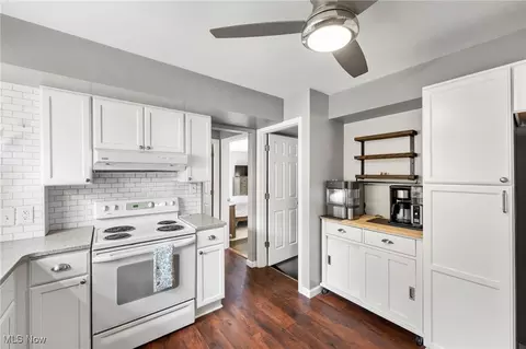 Kitchen - 35085 Bainbridge Rd, Solon, OH 44139 photo 4 of 6