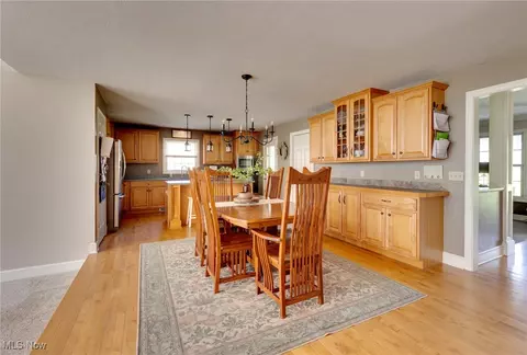 970 Centerville Trl, Aurora, OH 44202 photo 8