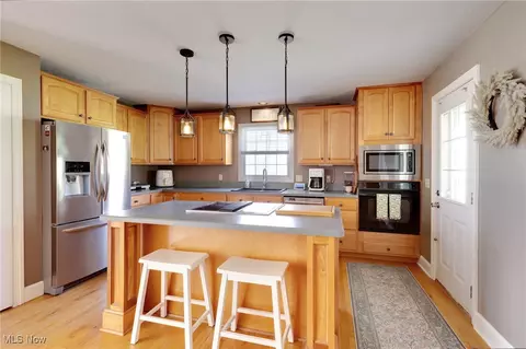 970 Centerville Trl, Aurora, OH 44202 photo 11