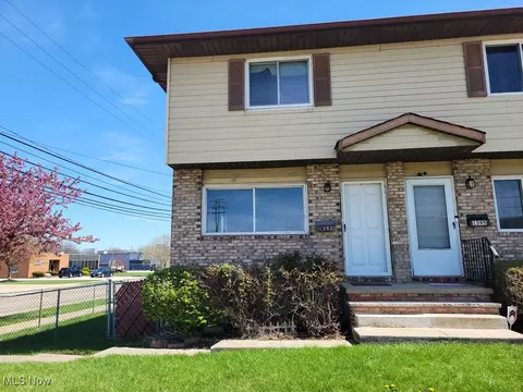 1393 E 262nd St, Euclid, OH 44132 photo 2