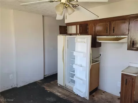 1393 E 262nd St, Euclid, OH 44132 photo 10