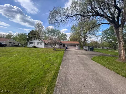 1557 W Park Ave, Niles, OH 44446