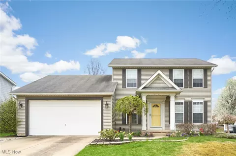 576 Westminster Cir, Akron, OH 44319