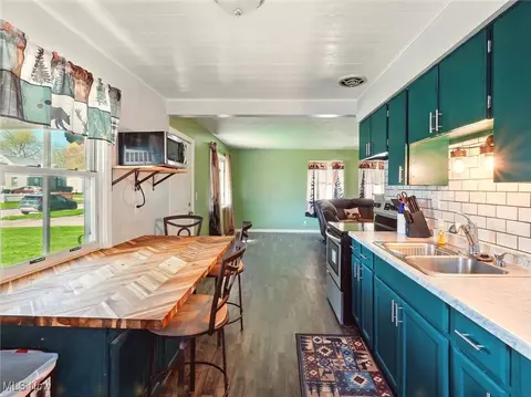 Kitchen - 2033 E 45th St, Ashtabula, OH 44004 photo 1 of 3