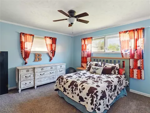 Bedroom - 2033 E 45th St, Ashtabula, OH 44004 photo 1 of 4