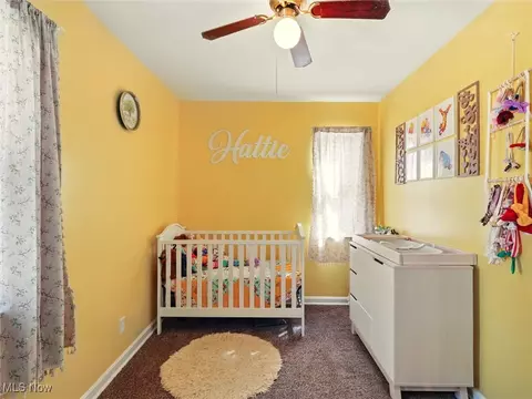 Bedroom - 2033 E 45th St, Ashtabula, OH 44004 photo 3 of 4