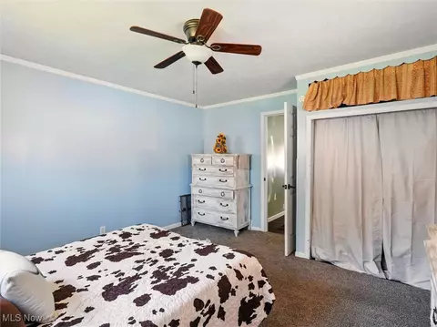 Bedroom - 2033 E 45th St, Ashtabula, OH 44004 photo 2 of 4