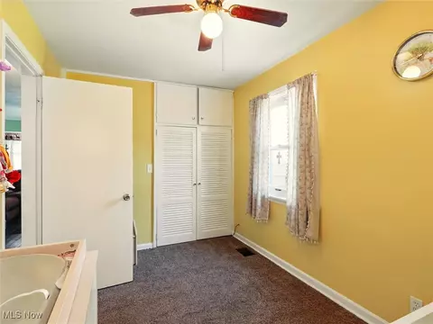 Bedroom - 2033 E 45th St, Ashtabula, OH 44004 photo 4 of 4