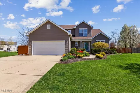 38250 Millenium Ct, North Ridgeville, OH 44039