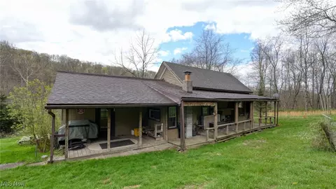 8820 Plum Rd, Kimbolton, OH 43749