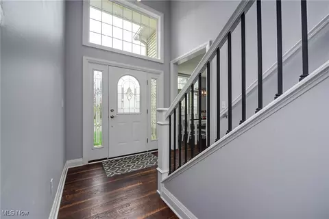 Entry Way - 30029 Shadow Creek Dr #34, Westlake, OH 44145 photo 1 of 7