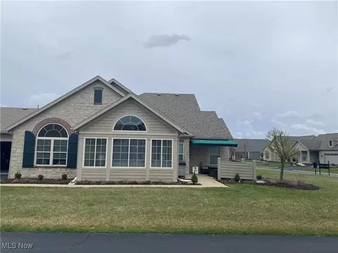 2701 Chateau Dr # -A, Port Clinton, OH 43452