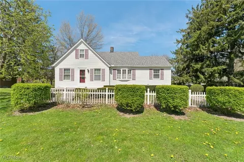 7977 Johnnycake Ridge Rd, Mentor, OH 44060