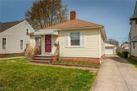 3118 Russell Ave, Parma, OH 44134