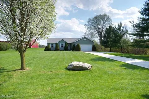45295 Telegraph Rd, Elyria, OH 44035 photo 1