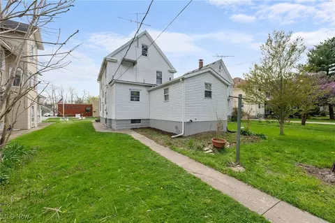 337 15th St, Elyria, OH 44035 photo 20