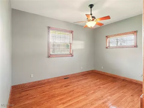 746 Spring St, Conneaut, OH 44030 photo 19