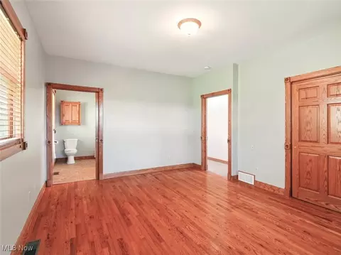 746 Spring St, Conneaut, OH 44030 photo 16