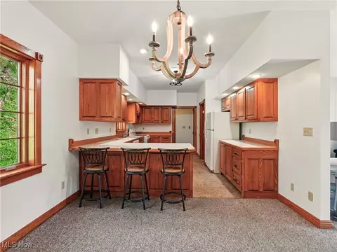 746 Spring St, Conneaut, OH 44030 photo 8