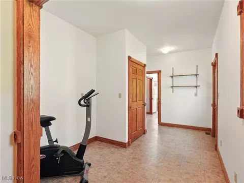 746 Spring St, Conneaut, OH 44030 photo 12