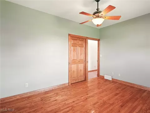746 Spring St, Conneaut, OH 44030 photo 20