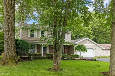 5670 Tracy Dr, Boardman, OH 44512 photo 3