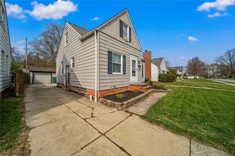 Other - 352 E 322nd St, Willowick, OH 44095 photo 2 of 15